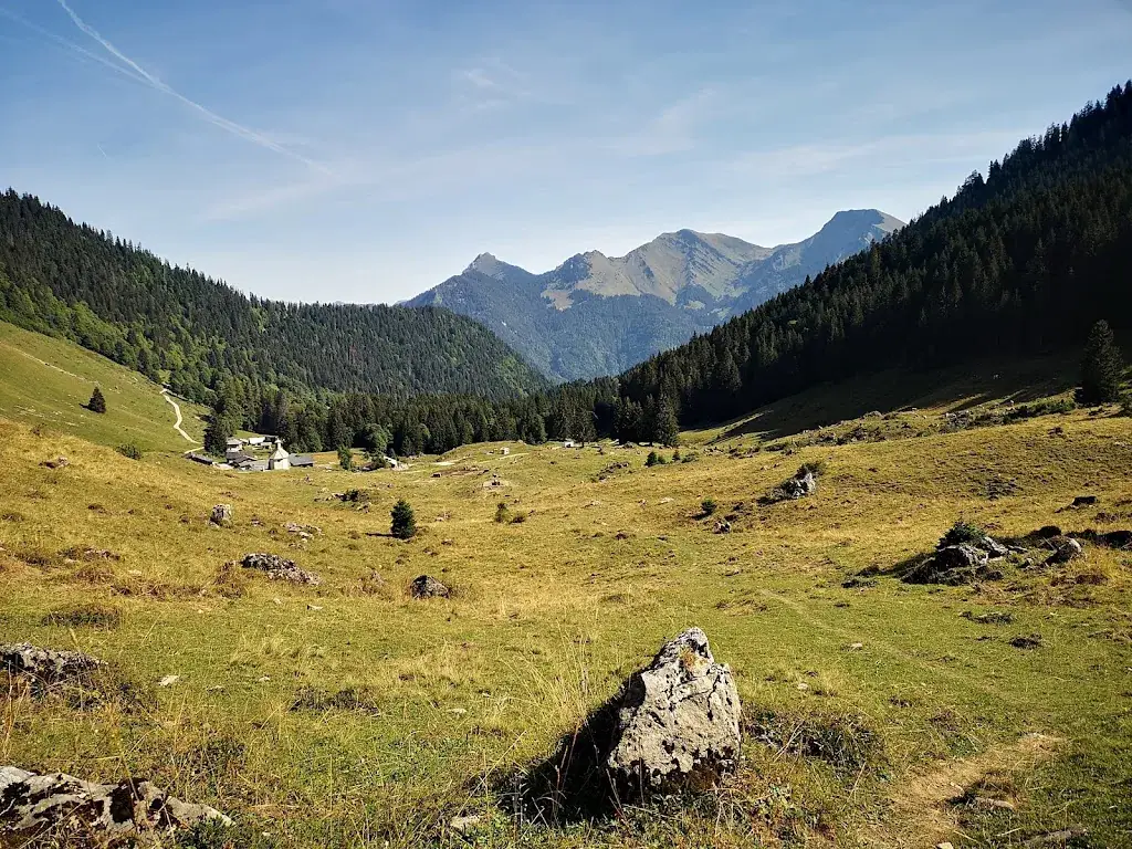Terry Barnes_Buvette du Roc d'Enfer_Saint-Jean-d'Aulps_review