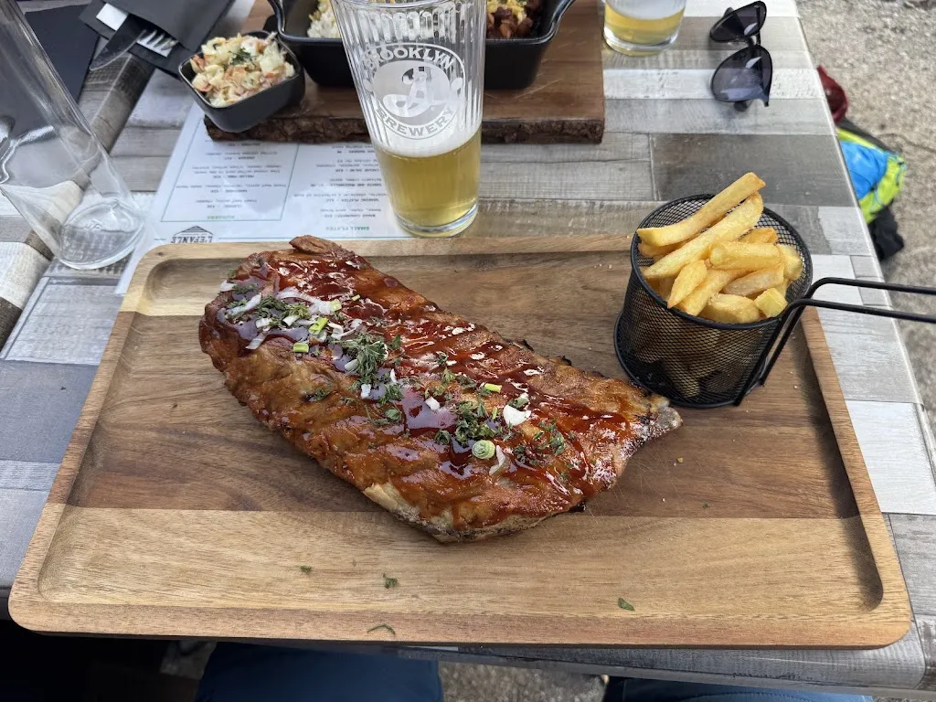 Piotr Kasprzyk_L'Efanle_Saint-Jean-d'Aulps_review