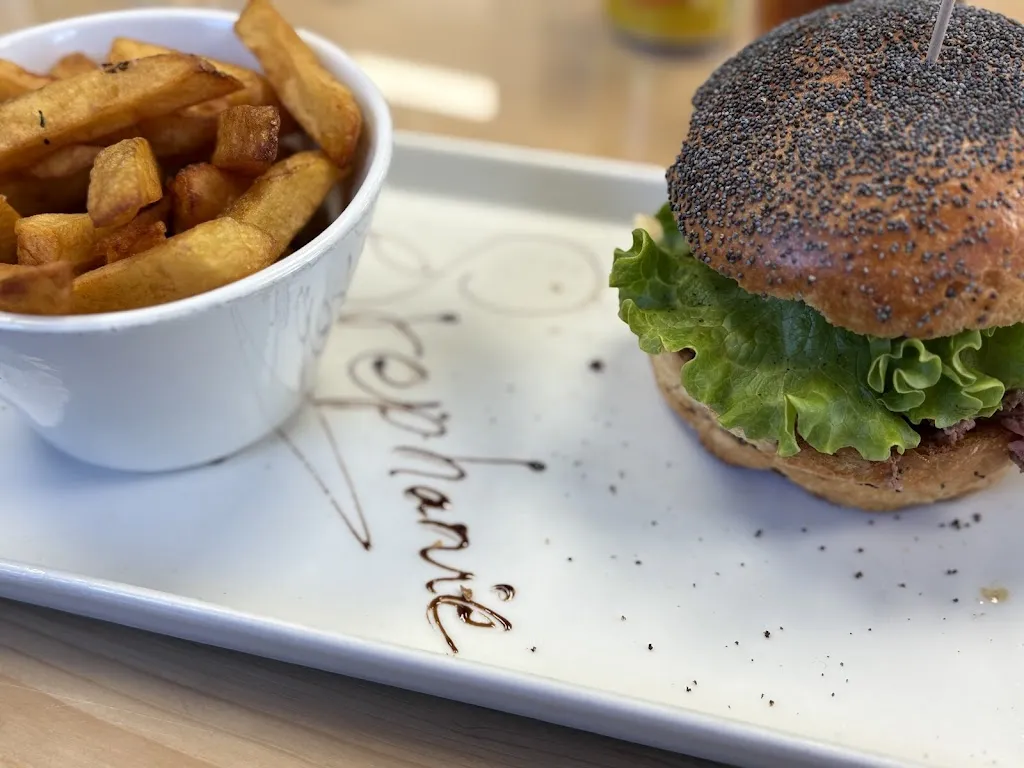 Chez Tony, Burger Savoyard, Saint Jean d'Aulps_Saint-Jean-d'Aulps_slider_image_3