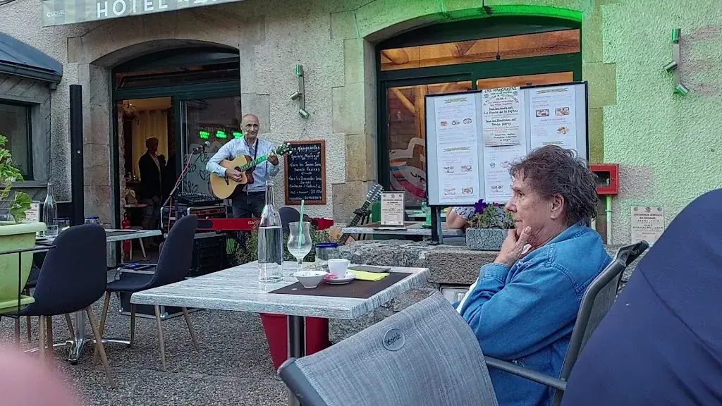 Restaurant Las Margaritas_Saint-Julien-Chapteuil_slider_image_2