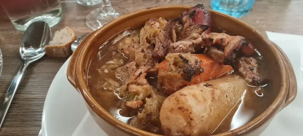 Menu_brasserie - cave à vins - les 2 bouchons_Saint-Jean-de-Sixt_image_8