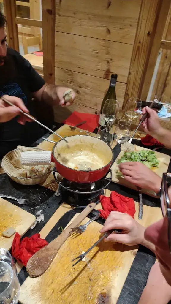 Menu_Restaurant Le Peille_Saint-Jean-de-Sixt_image_5