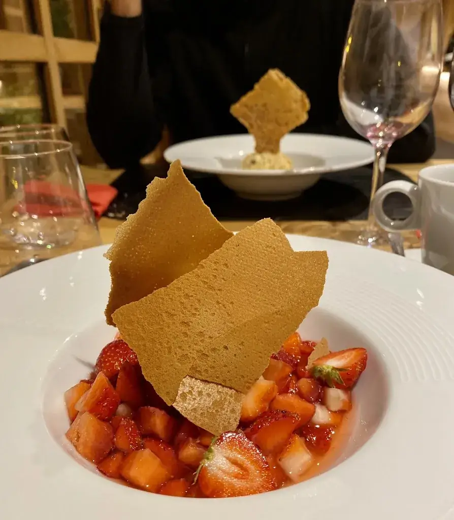 Sydney Martinie_Restaurant Le Peille_Saint-Jean-de-Sixt_review