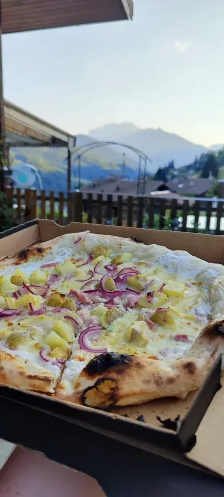 Menu_Pizza Pietro_Saint-Jean-de-Sixt_image_7