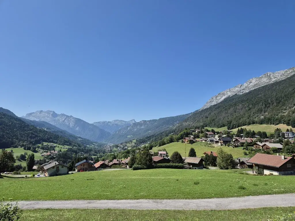 GAEC DE LA PERRIERE_Saint-Jean-de-Sixt_slider_image_2