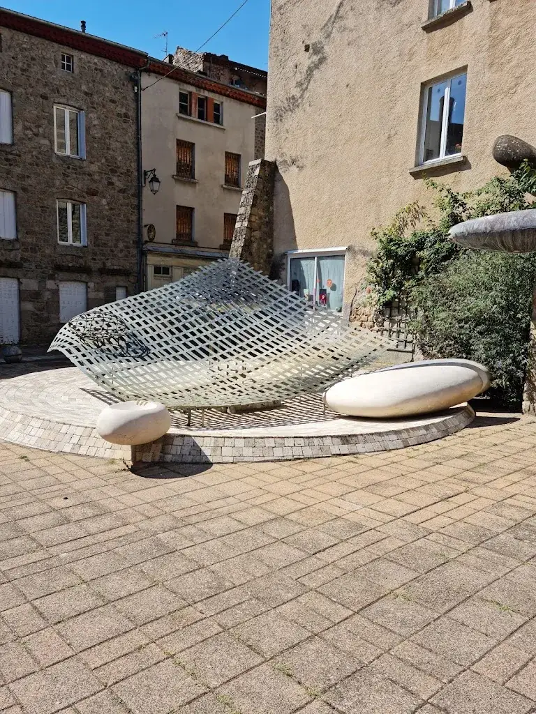 les pies railleuses_Saint-Julien-Molin-Molette_slider_image_3