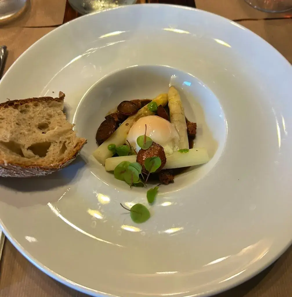 Chloe P_Les Moblots_Saint-Julien_review