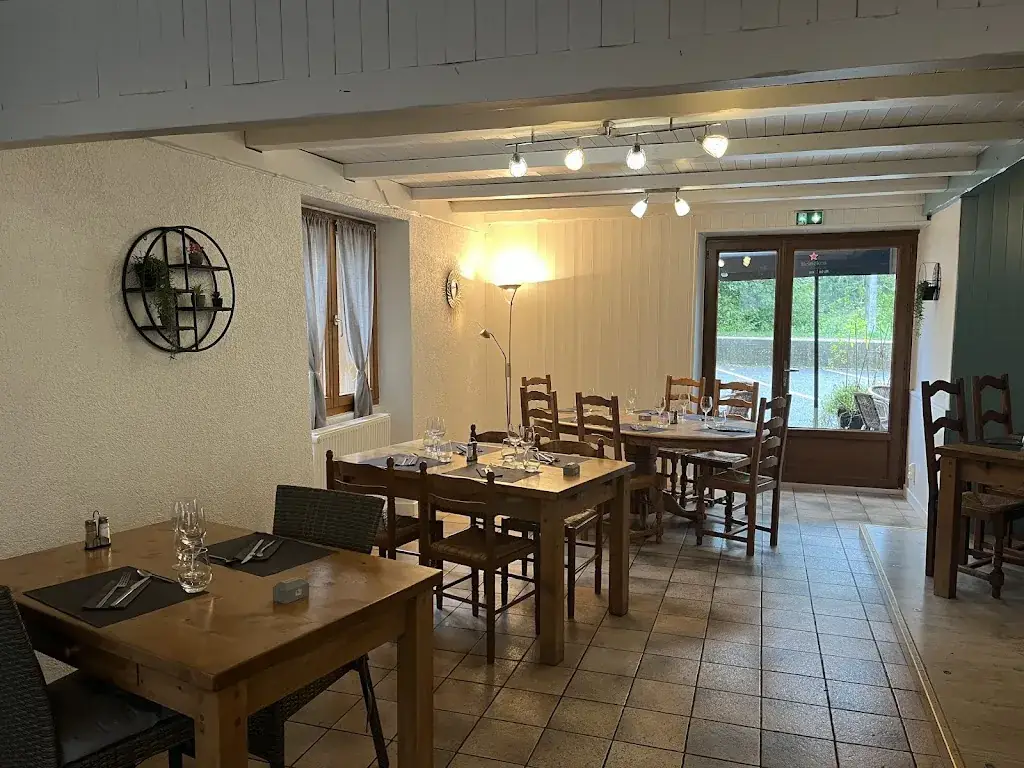Restaurant Le Pont du Risse ristorante a Saint-Jeoire