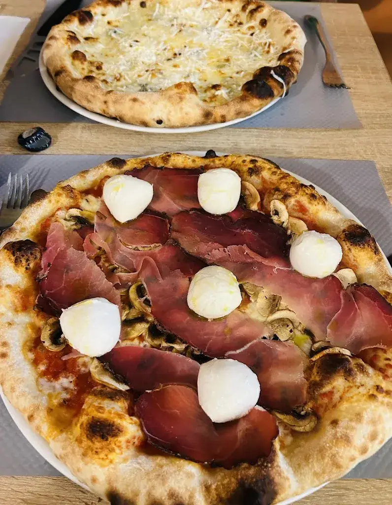 Menu_Restaurant - Pizzeria MANGIO PIZZA_Saint-Jeoire_immagine_9