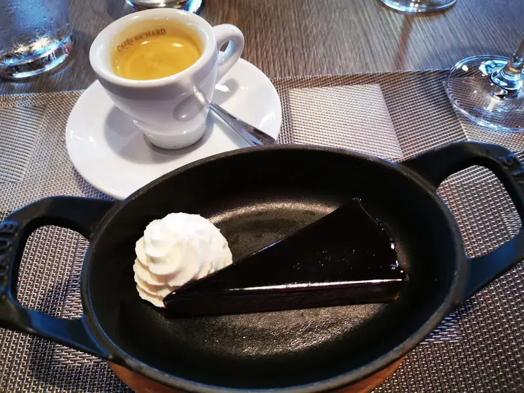 Menu_Restaurant Les Cocottes Porte de Genève_Saint-Julien-en-Genevois_image_9