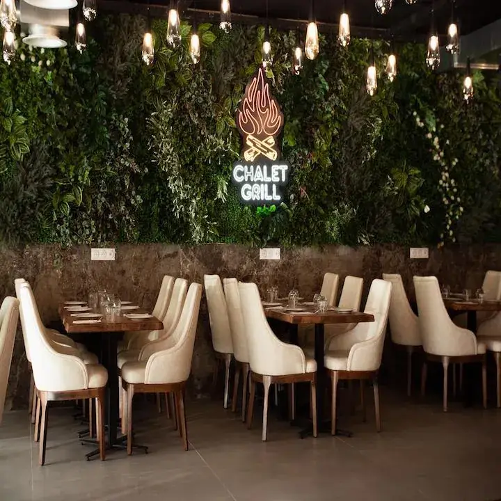 Chalet Grill_Saint-Julien-en-Genevois_slider_image_1