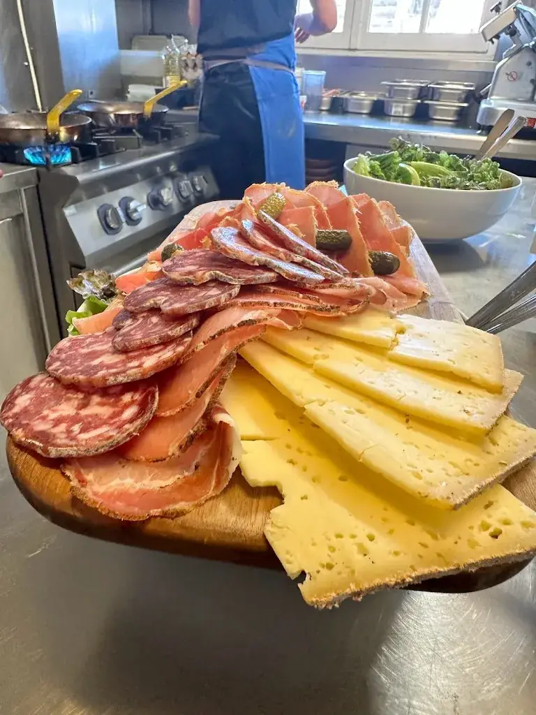 Restaurant Auberge du Charmant Som_Saint-Pierre-de-Chartreuse_slider_image_3