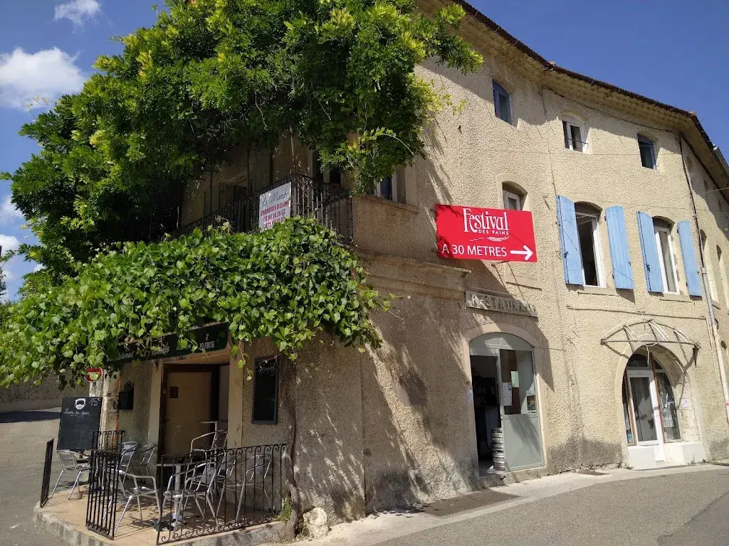 Le Mambo_Saint-Marcel-d'Ardèche_slider_image_3