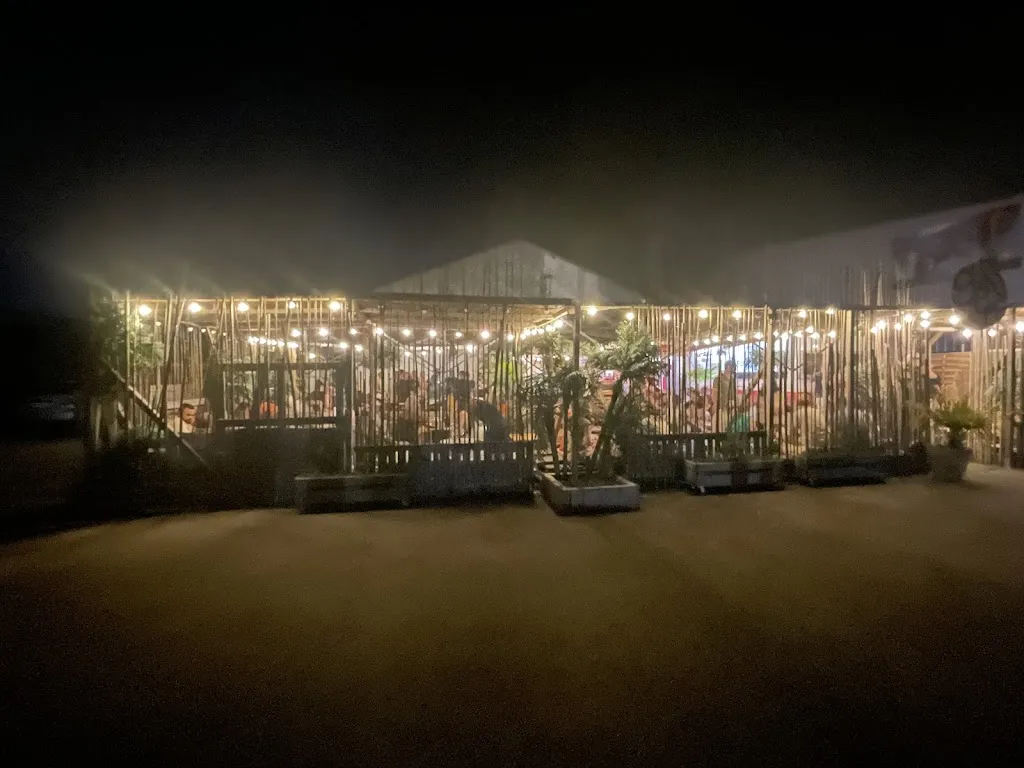 Christelle Beaujeu_Sun Kafe_Saint-Léger-sur-Roanne_review