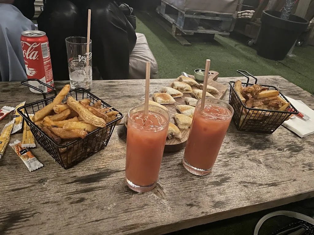 Sun Kafe_Saint-Léger-sur-Roanne_slider_image_2