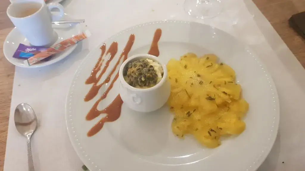 Mario_O'Paille en Queue Restaurant_Saint-Laurent-de-Mure_reseña