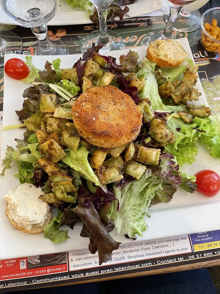 Brigitte Vidal_La Terrasse_Saint-Marcellin_review