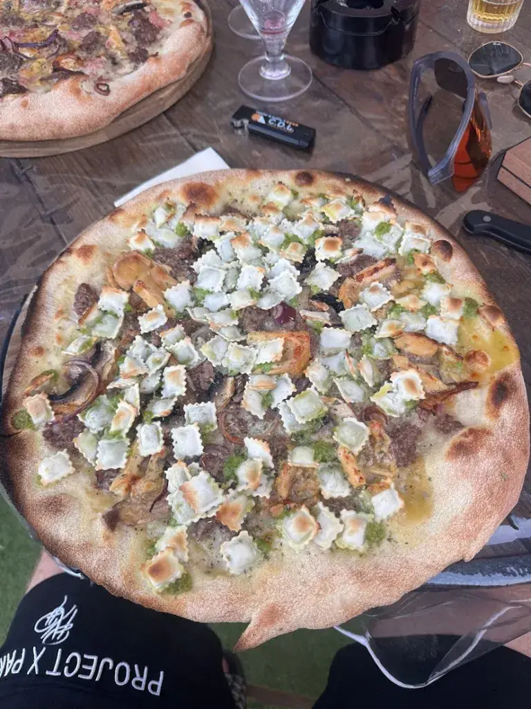 Steph Manon_La Fabrique_Saint-Just-d'Ardèche_recensione