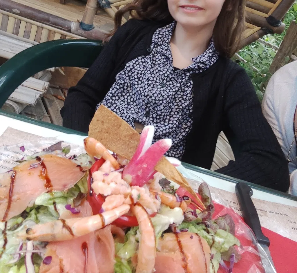 mylene Romary_La guinguette du pirate_Saint-Just-d'Ardèche_recensione