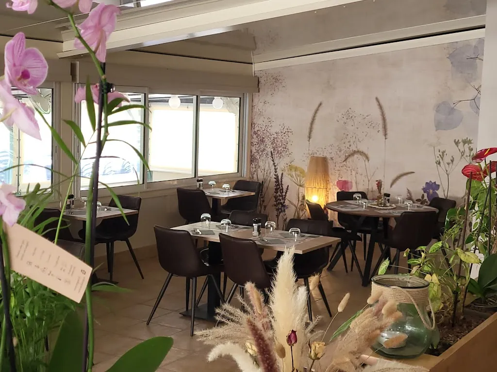 Restaurant L'althéa restaurant in Saint-Just-d'Ardèche