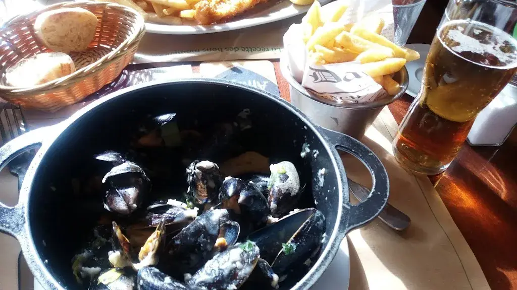 Andrew Newsome_Léon - Valence-Saint Marcel_Saint-Marcel-lès-Valence_review