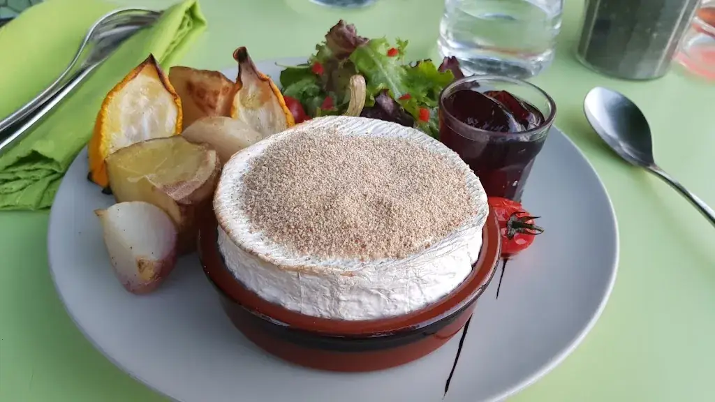 La Cour de Récré_Saint-Martin-du-Mont_slider_image_3