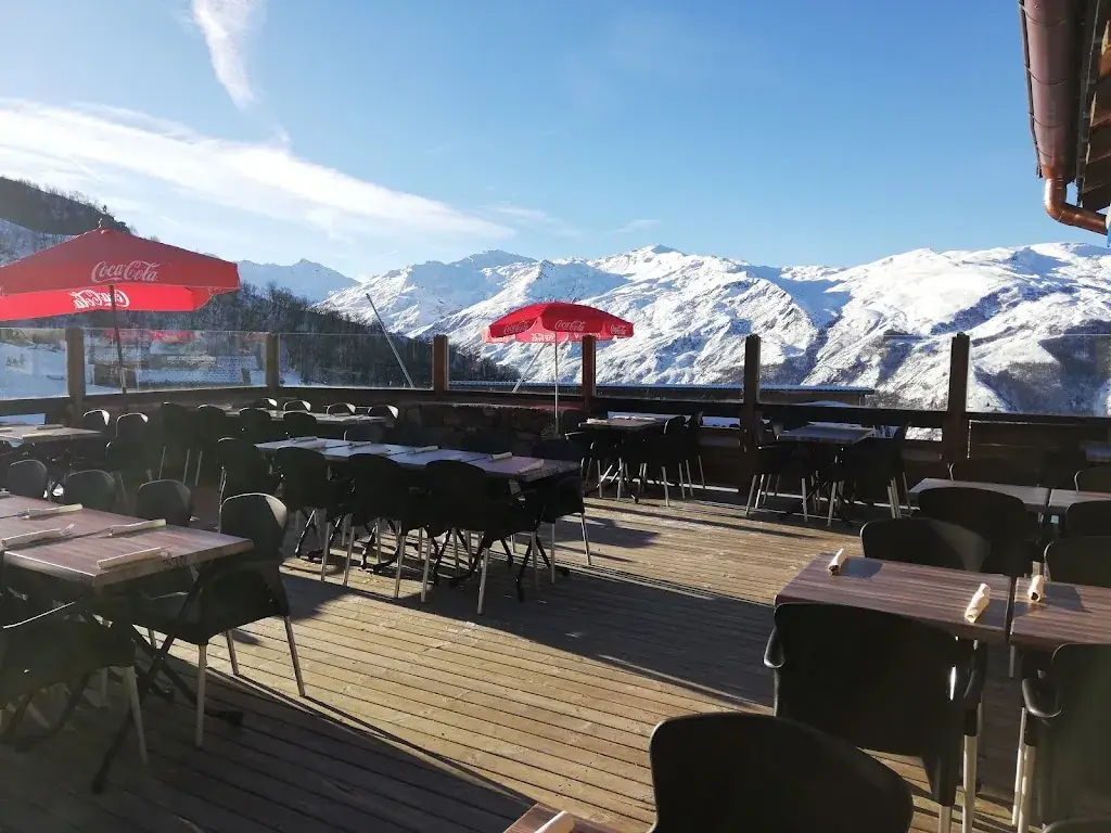 L’Eskis_Belleville_slider_image_1