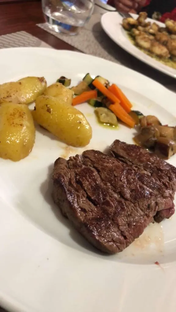 Mégane Michel_Le Relais d'Urfé_Saint-Marcel-d'Urfé_review