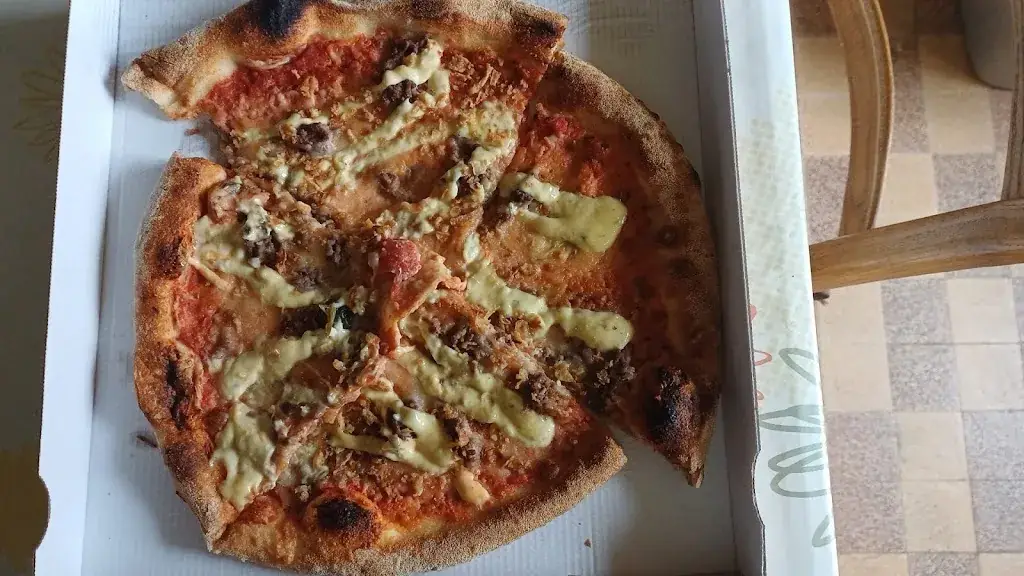 Menu_Pizzeria La Fontana Saint just en chevalet_Saint-Just-en-Chevalet_image_3