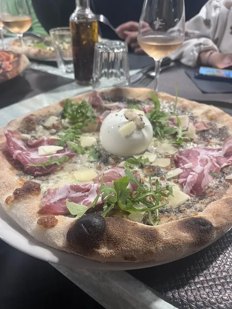 Menu_Pizzeria La Fontana Saint just en chevalet_Saint-Just-en-Chevalet_image_4