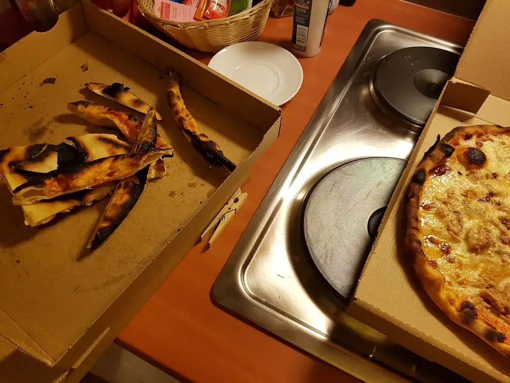 JSS van 't Woud_Restaurant-pizzeria Chez Deniz_Saint-Jean-de-Maurienne_review