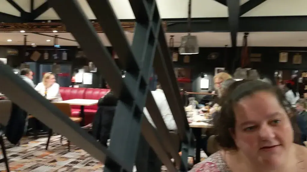 Hippopotamus_Aubière_slider_image_2