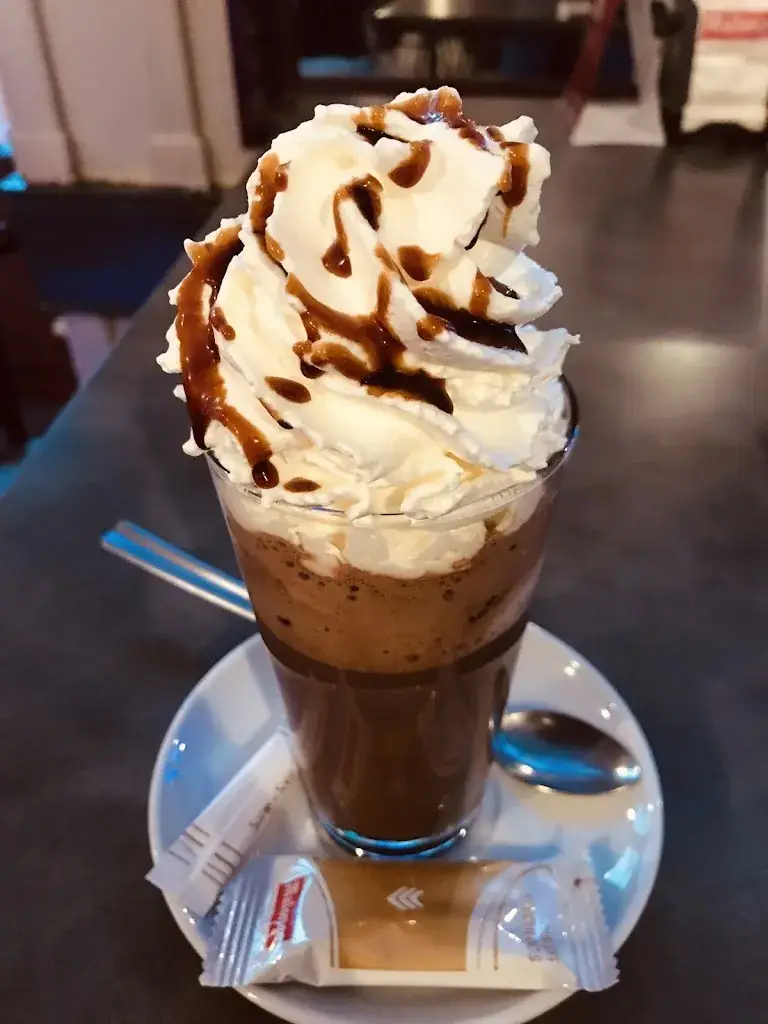 CARTEMAN CAFÉ BAR_Saint-Jean-de-Maurienne_slider_image_2