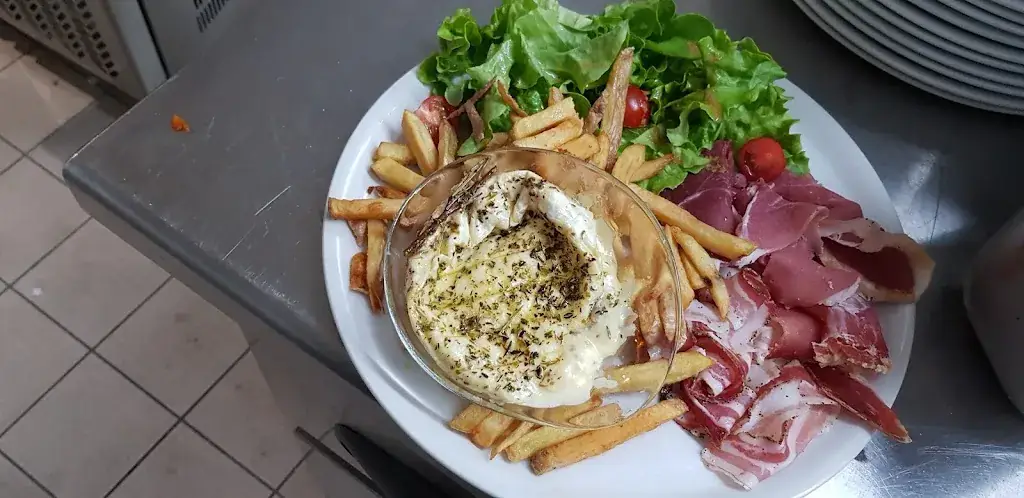 LA MOURINE_Saint-Martin-la-Plaine_slider_image_2