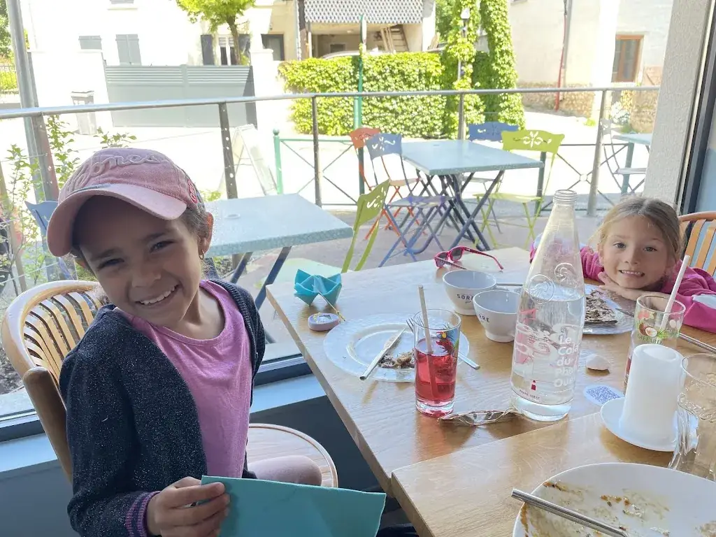 serrano manco alfredo_Crêperie du Port-Galland_Saint-Maurice-de-Gourdans_review