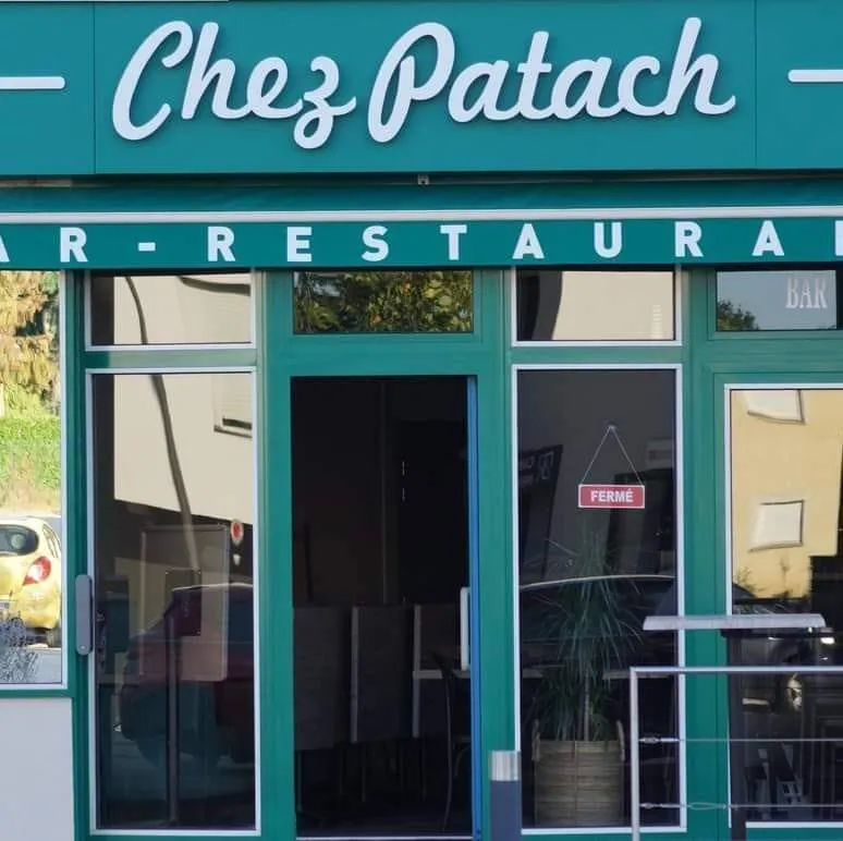 Chloé C_Chez Patach_Attignat_review