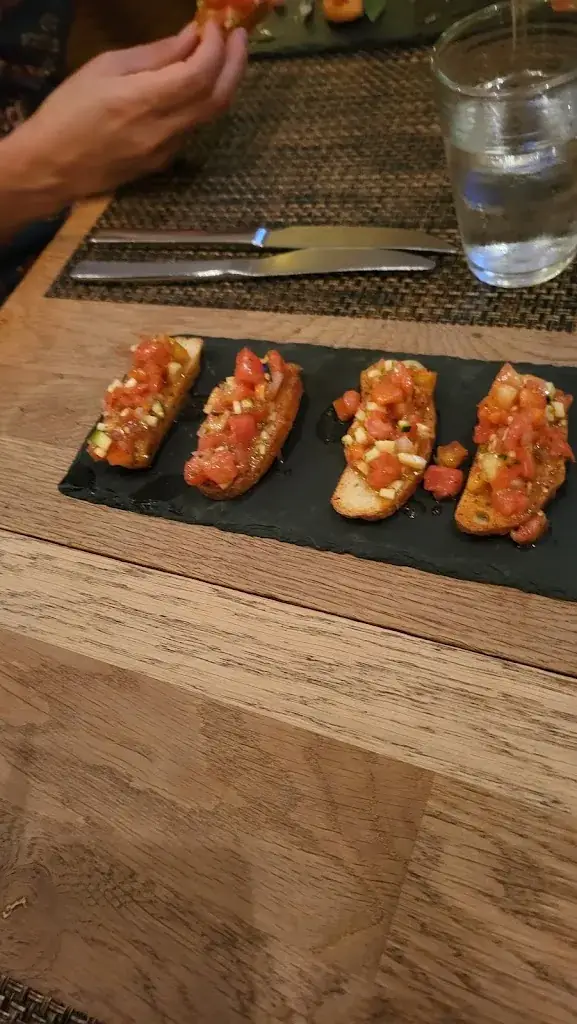 Menu_Restaurant Chez Nous_Saint-Maurice_image_6