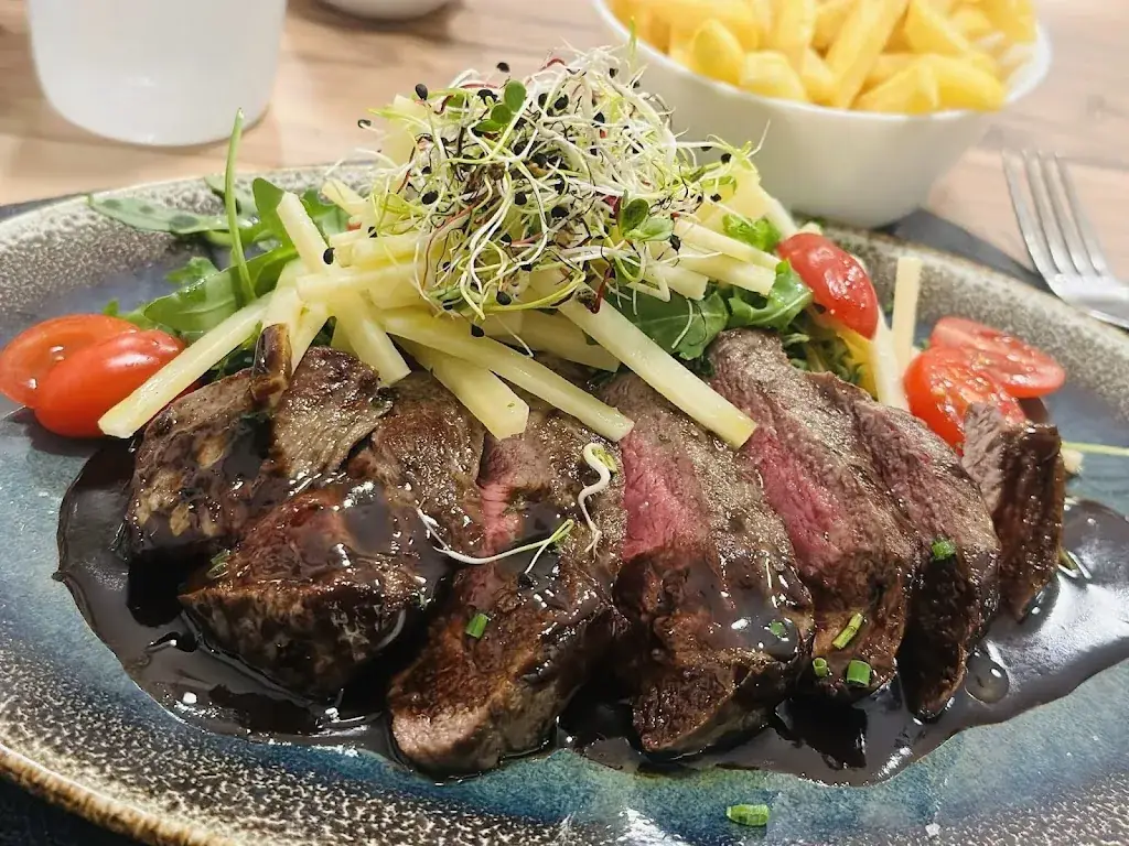 Restaurant Chez Nous_Saint-Maurice_slider_image_2