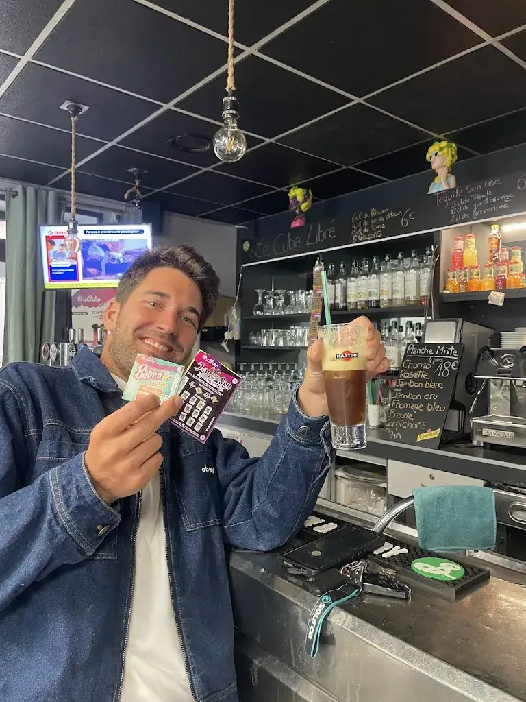 Julie Clement_Le Cuba Libre_Saint-Maurice-de-Lignon_review