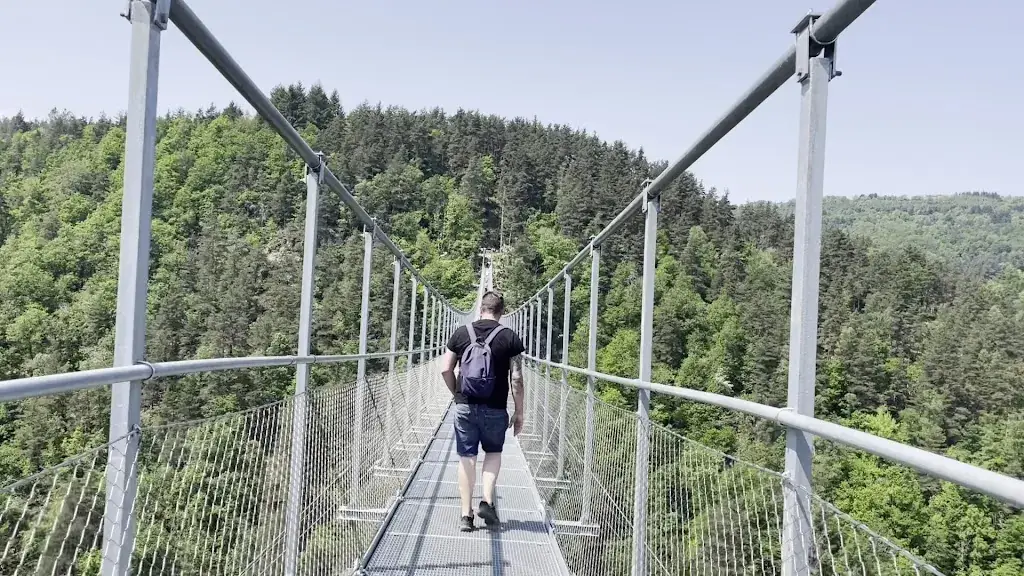 Passerelle des Gorges du Lignon_Saint-Maurice-de-Lignon_slider_image_2
