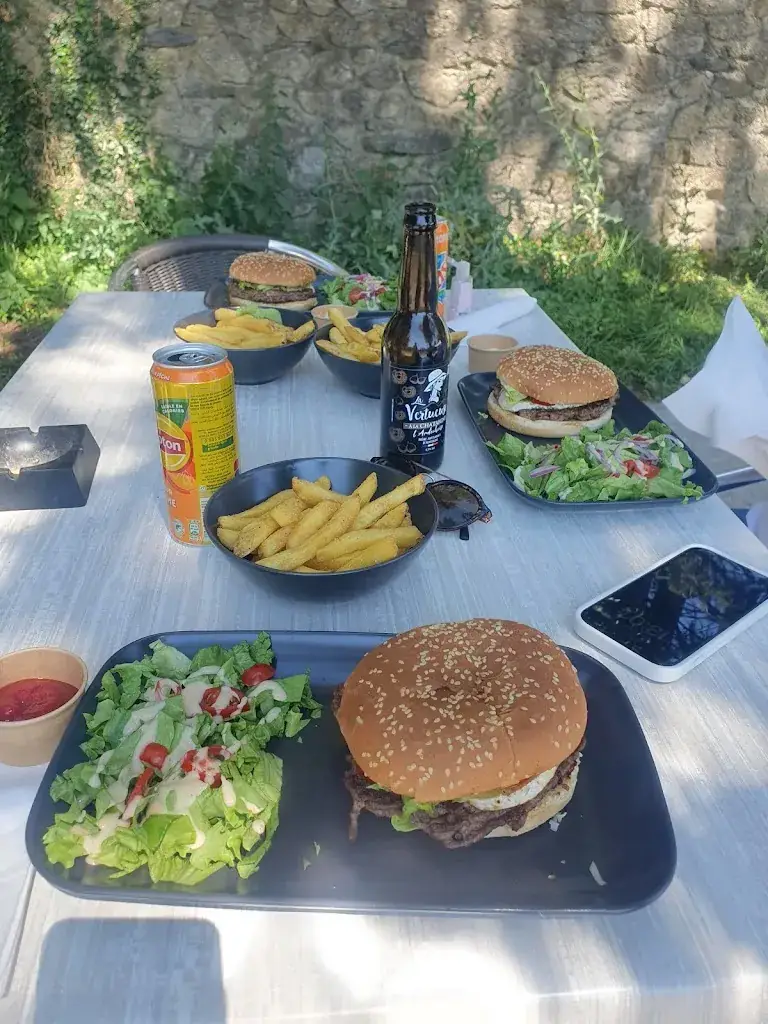 Menu_Central Park Maubourg_Saint-Maurice-de-Lignon_image_7