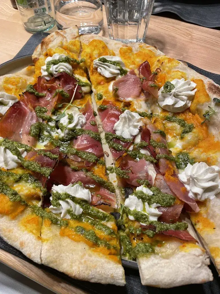 Amandine GIRARD_Pizza Sana - St Martin le Vinoux_Saint-Martin-le-Vinoux_review