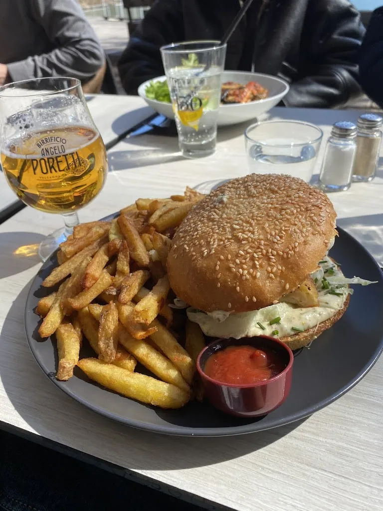 I D_Le Ponton_Saint-Martin-le-Vinoux_review