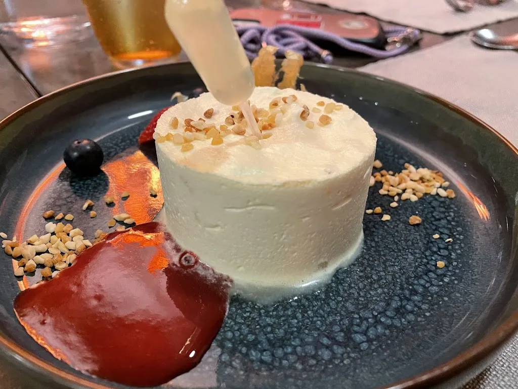 Anthony Ng_Le Tablier Bariolé_Sassenage_review