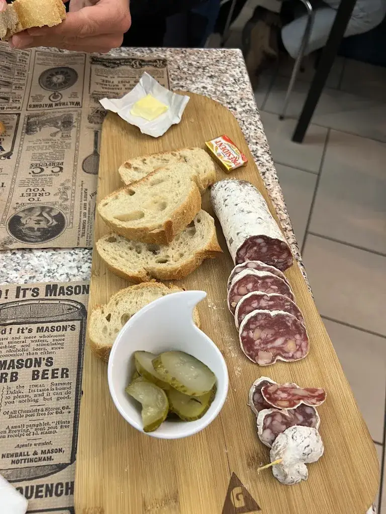 Marie Pawlak_O comptoir des tontons_Saint-Michel-de-Maurienne_Bewertung