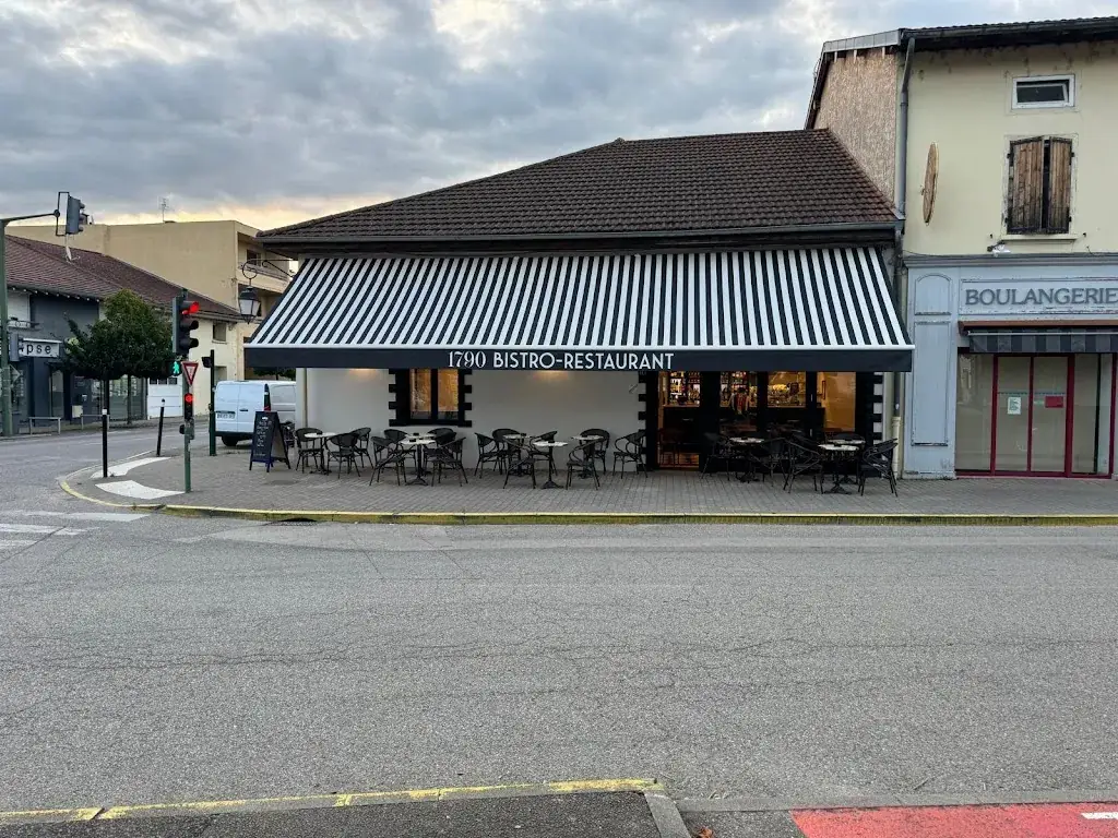 1790 bistro restaurant_Polliat_slider_image_2