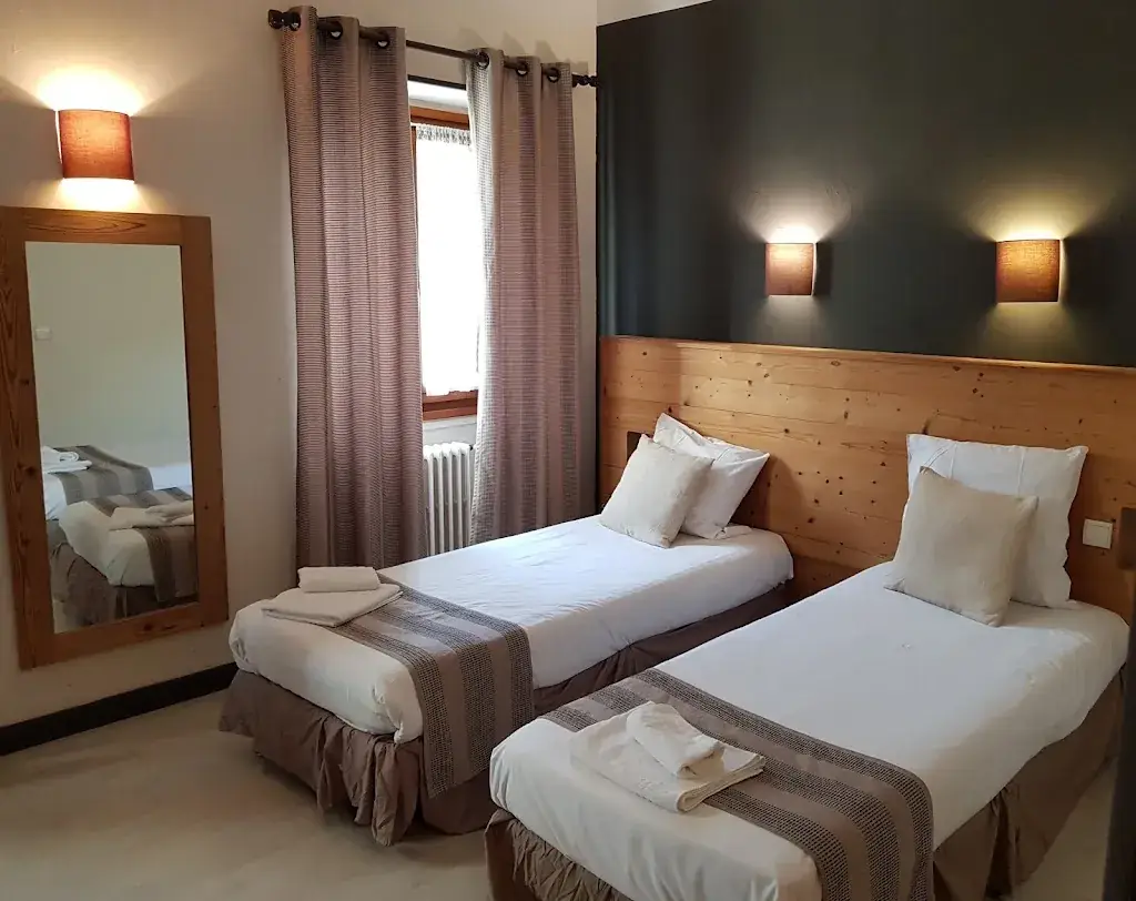 Savoy Hotel_Saint-Michel-de-Maurienne_slider_image_2