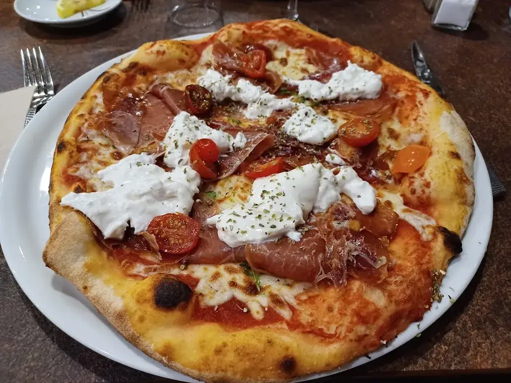 Nathalie MB_Restaurant Pizzeria BRASSERIE Ô SAINT PIERRE_Saint-Pierre-de-Chandieu_review