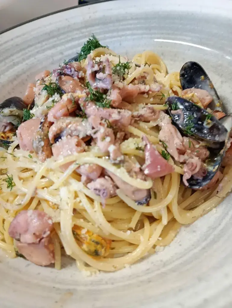 Ballù_Saint-Pierre-la-Palud_slider_image_3