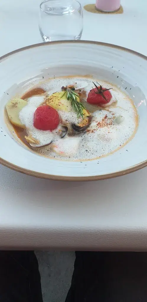 Yann Schultz_La Toque Rose_Malafretaz_recensione